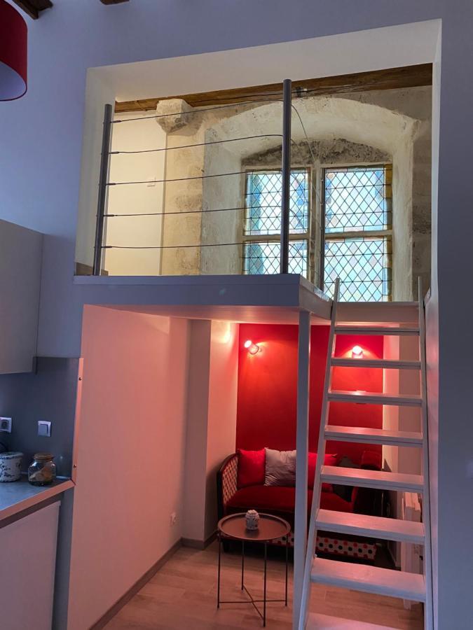 Le Gîte de Lancelot avec balnéo City Center Sens Exterior foto